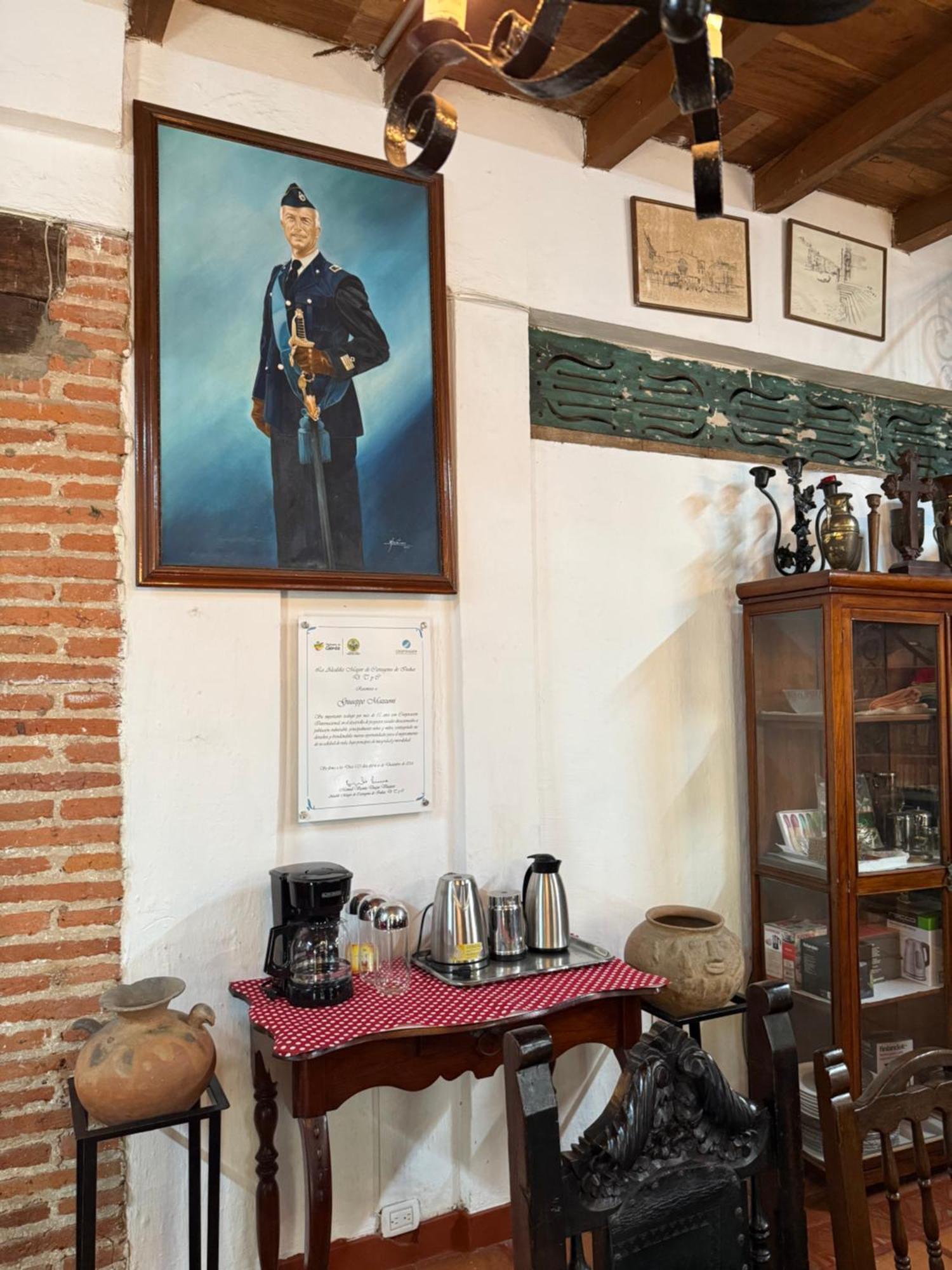 Casa Colonial Serrezuela Картахена Экстерьер фото