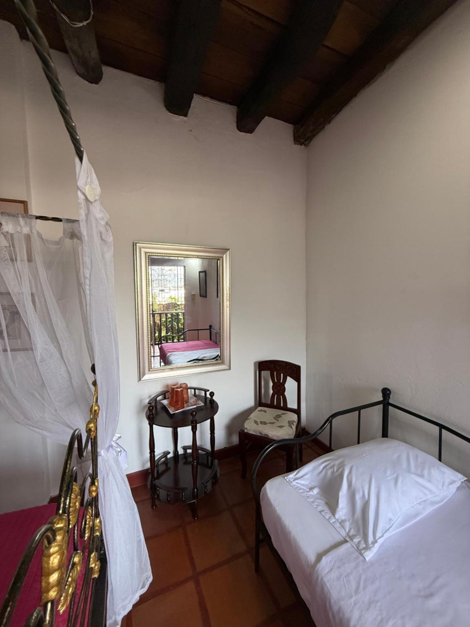 Casa Colonial Serrezuela Картахена Экстерьер фото