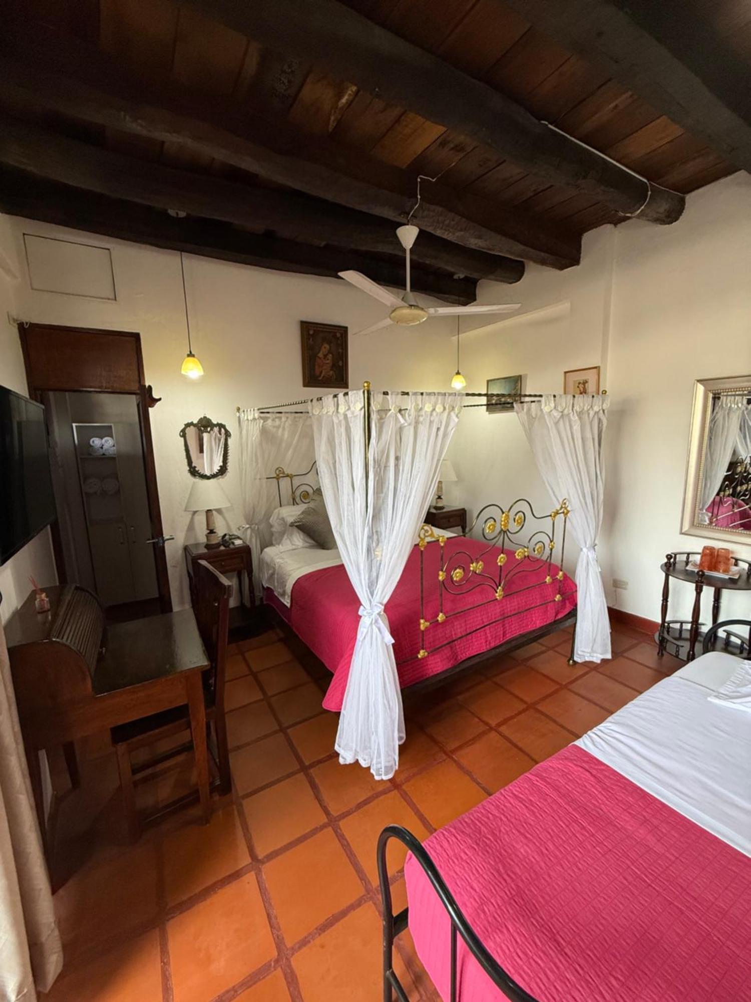 Casa Colonial Serrezuela Картахена Экстерьер фото