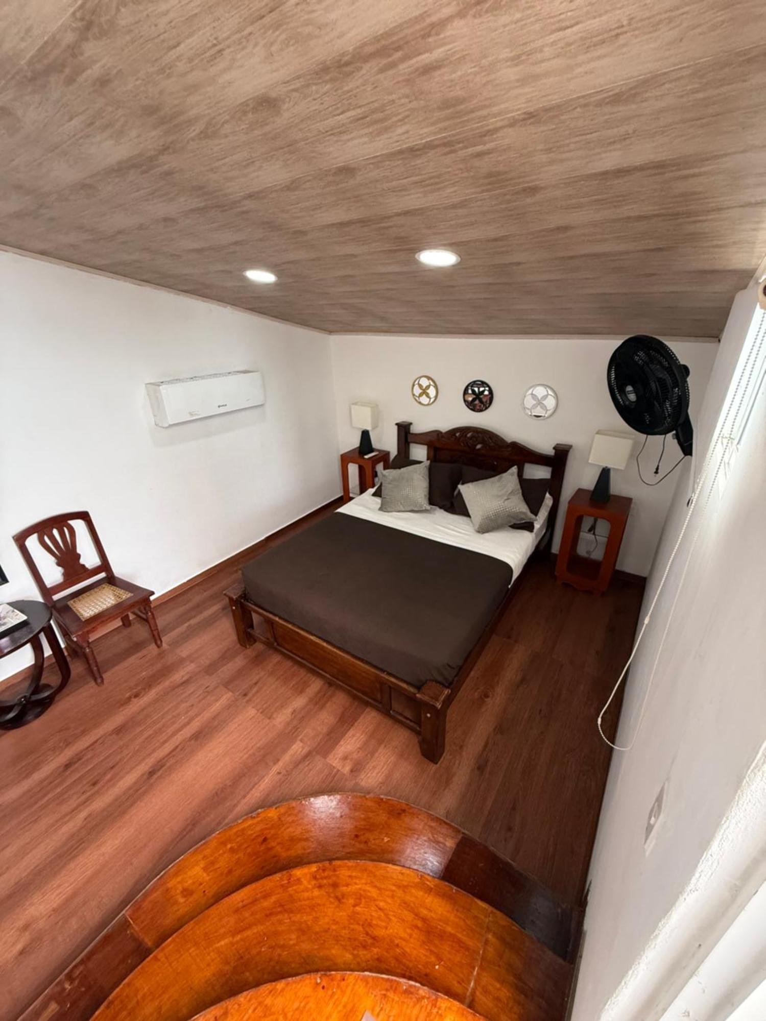 Casa Colonial Serrezuela Картахена Экстерьер фото